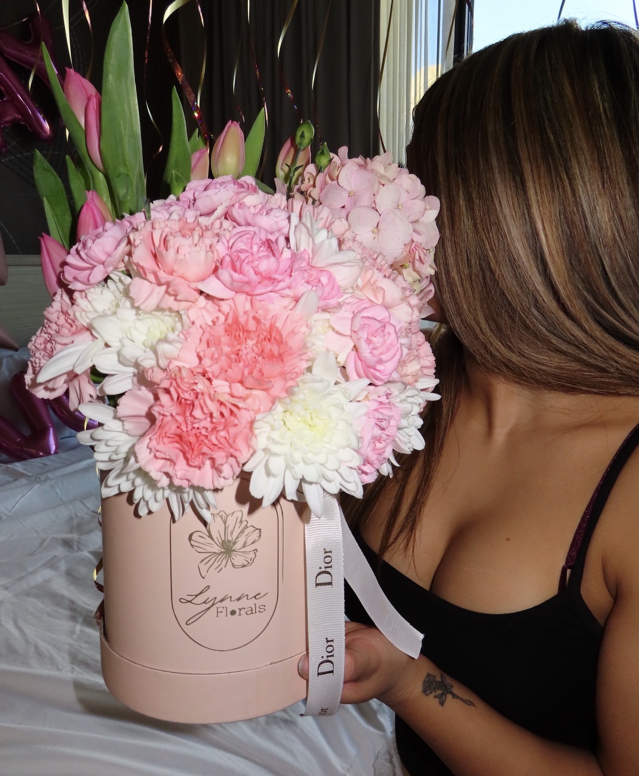 Pink and white hat-box bouquet with Lynne Florals ribbon